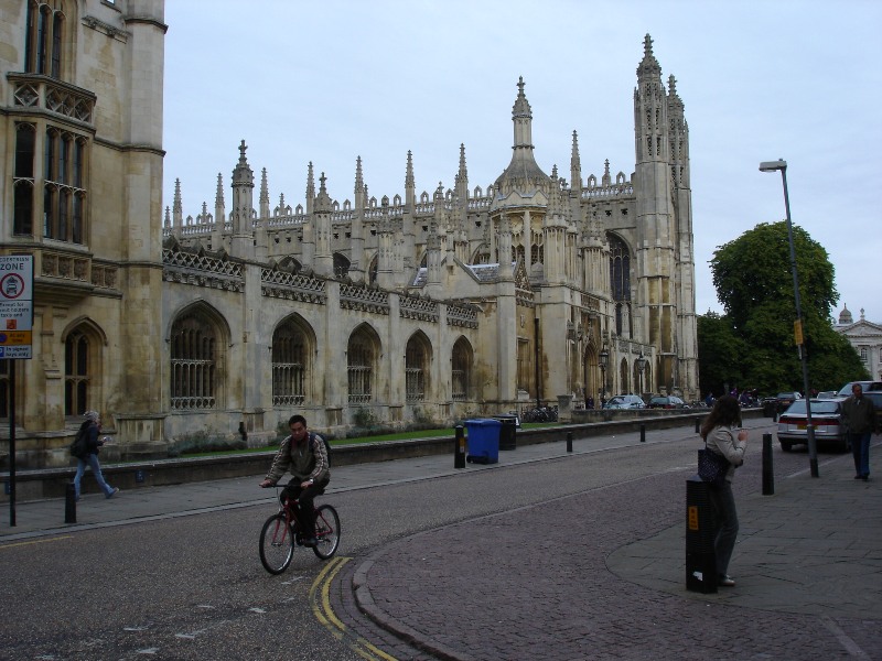 Well, here we are... That's the well-known King's College in Cambridge. As you'll see, many colleges are built in this architectonical style.